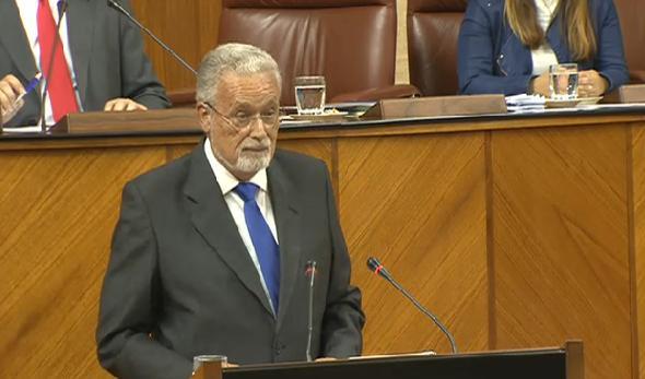 El Defensor alerta del retroceso de derechos sociales por la crisis ante el Parlamento de Andalucía El Defensor alerta del retroceso de derechos sociales por la crisis ante el Parlamento de Andalucía