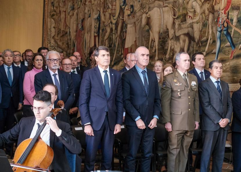 El Defensor asiste a la celebración del 40 aniversario del Parlamento de Andalucía