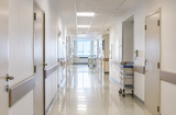Demoras en pruebas radiológicas a menores migrantes no acompañados en un hospital de Almería